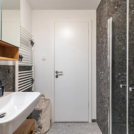 Slovakia Guthaus 64d Apartment Bratislava