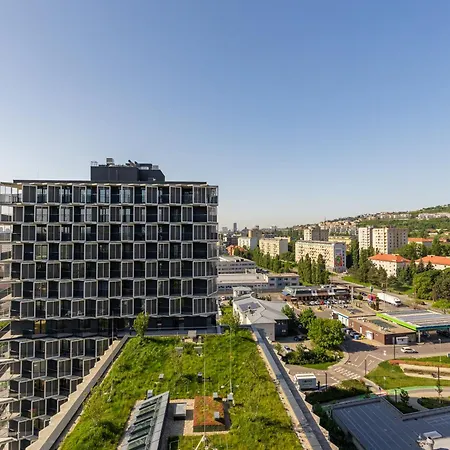 Slovakia Guthaus 64d Bratislava